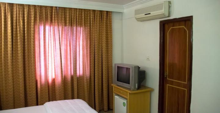 Oyo 539 Hotel Pearl Inn Bangalore Dış mekan fotoğraf