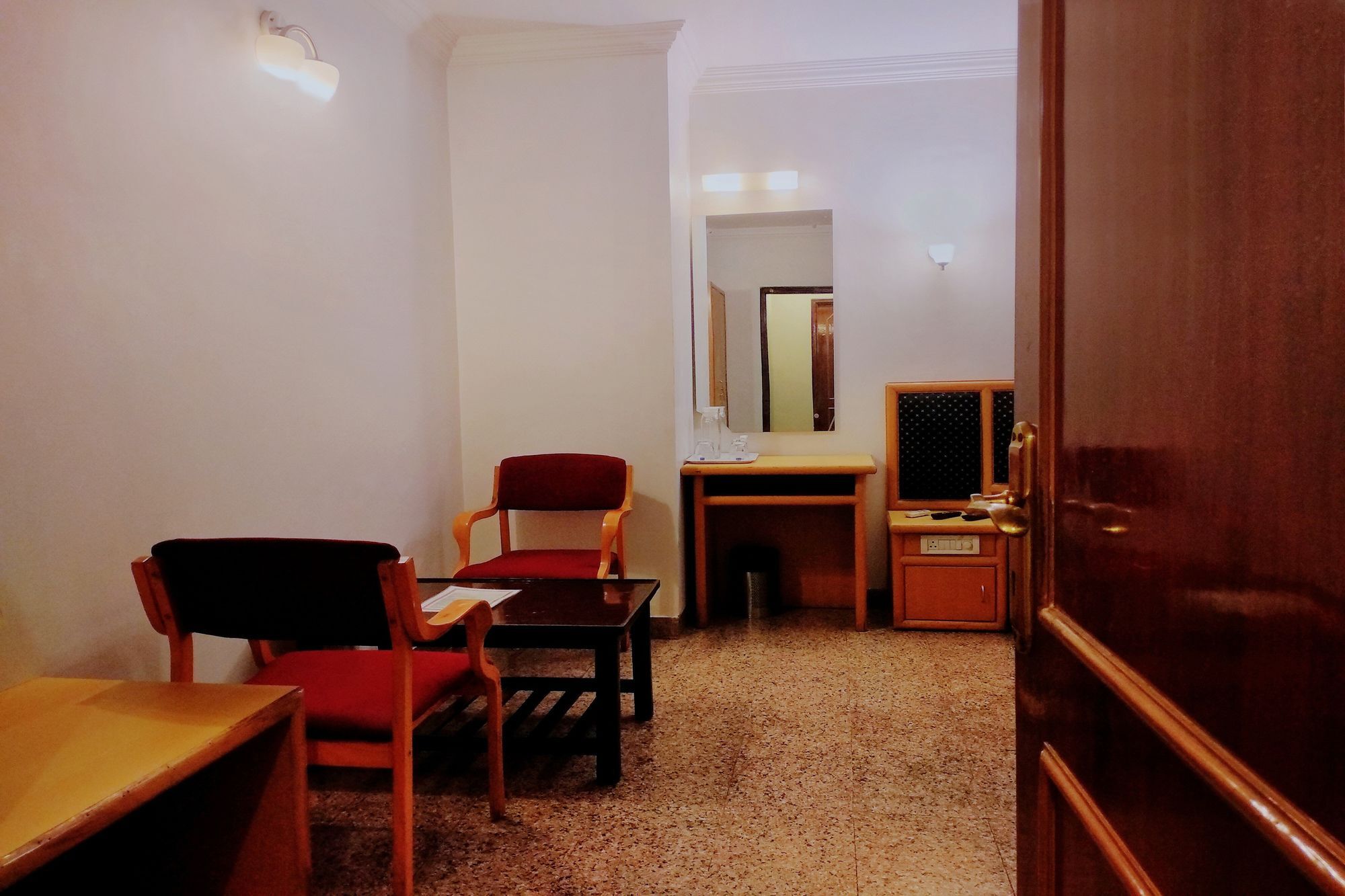 Oyo 539 Hotel Pearl Inn Bangalore Dış mekan fotoğraf