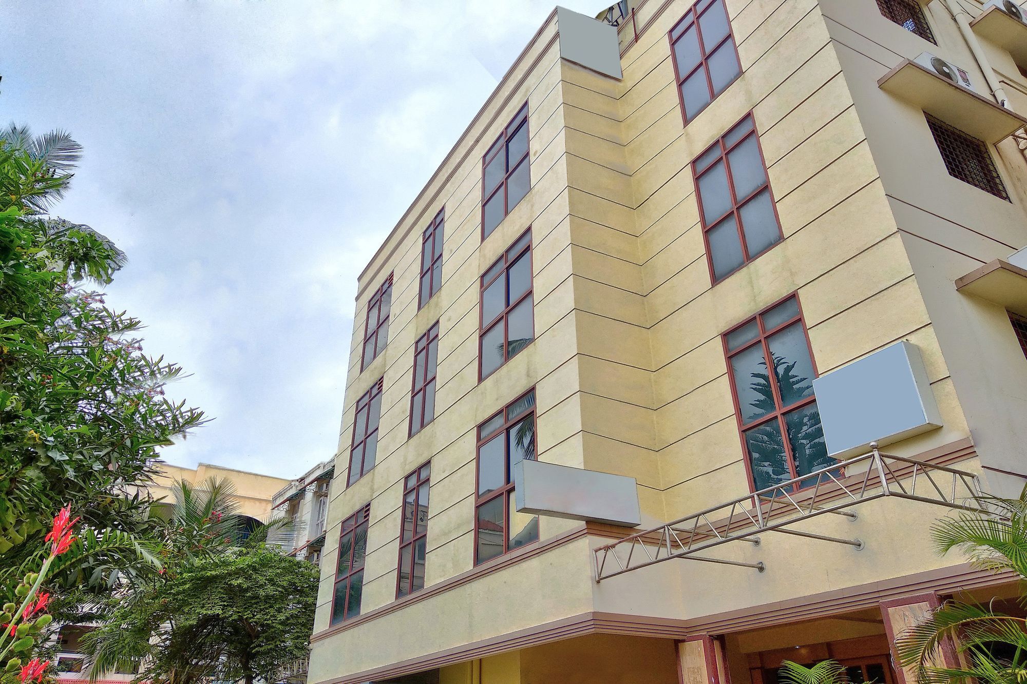 Oyo 539 Hotel Pearl Inn Bangalore Dış mekan fotoğraf