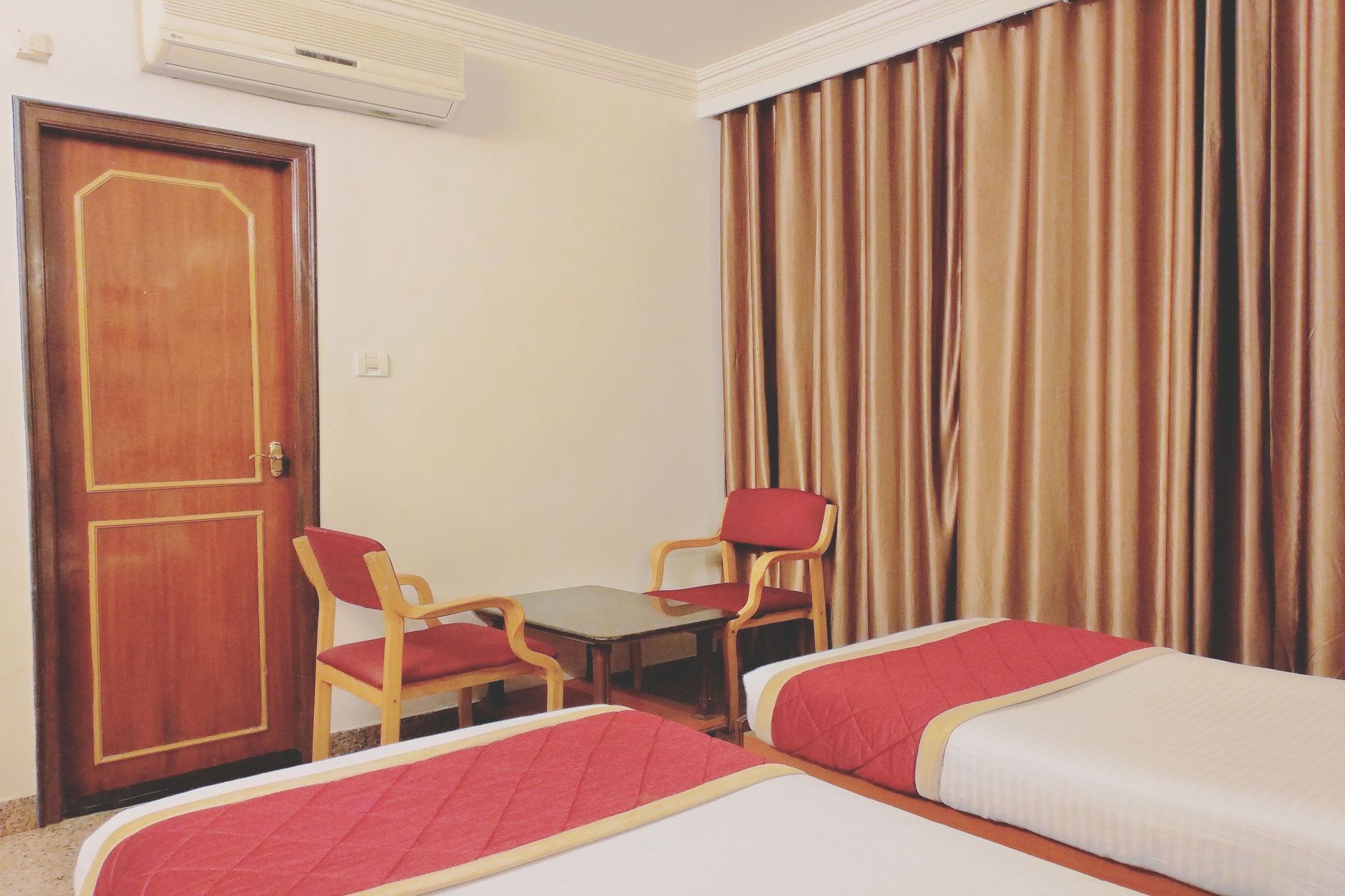 Oyo 539 Hotel Pearl Inn Bangalore Dış mekan fotoğraf